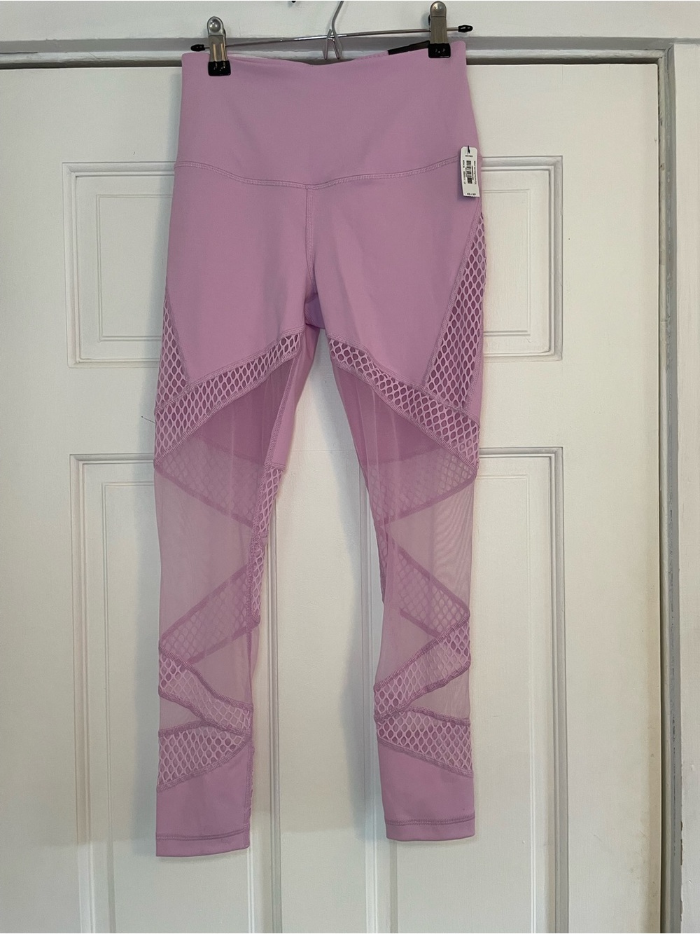 NWT Victoria's Secret Soft Pink Knockout 7/8 Mesh-Panel Legging